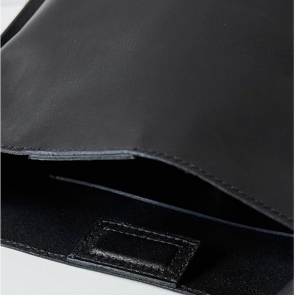 NEW MADEWELL ESSENTIAL MINI BUCKET TOTE ALL LEATHER MAGNETIC CLOSURE GHW - Picture 6 of 16